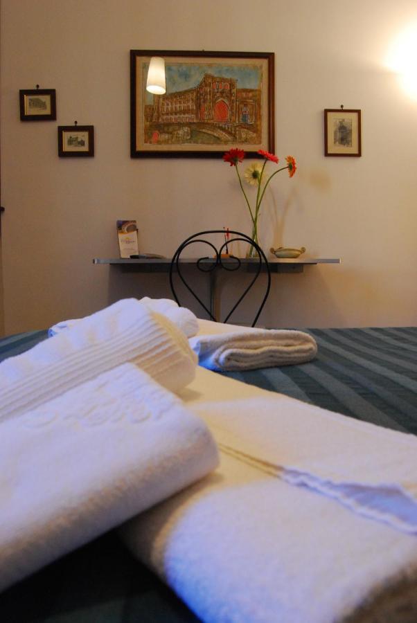 B&B Corte Barocca Лечче Экстерьер фото