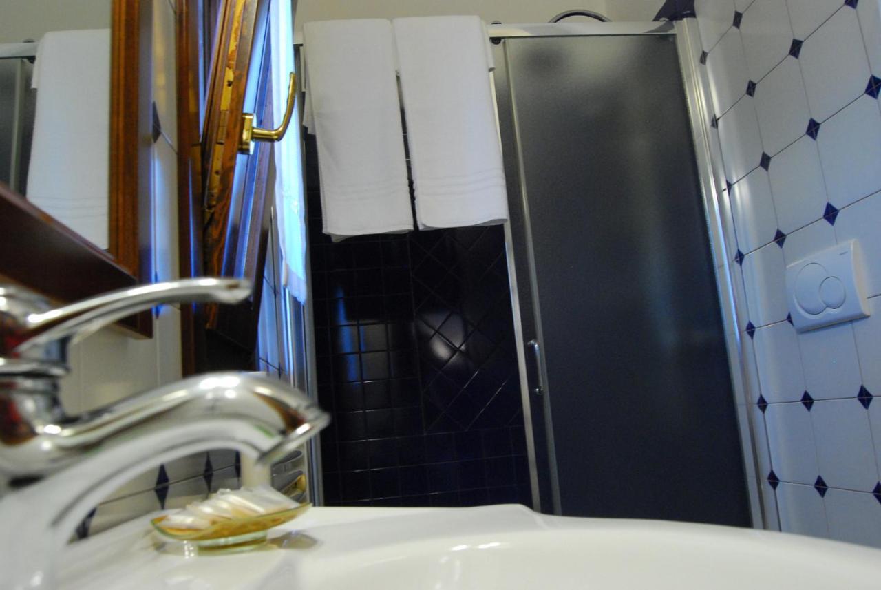B&B Corte Barocca Лечче Экстерьер фото