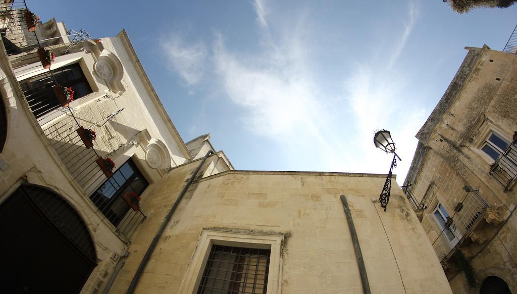 B&B Corte Barocca Лечче Экстерьер фото
